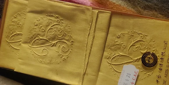 Vintage handkerchief - Picture 3 of 3